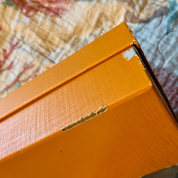 Louis Vuitton Cosmetic Bag GM - Picture 13 of 16